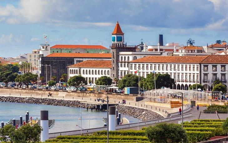 Apartamento Oceanus Lägenhet Ponta Delgada Exteriör bild