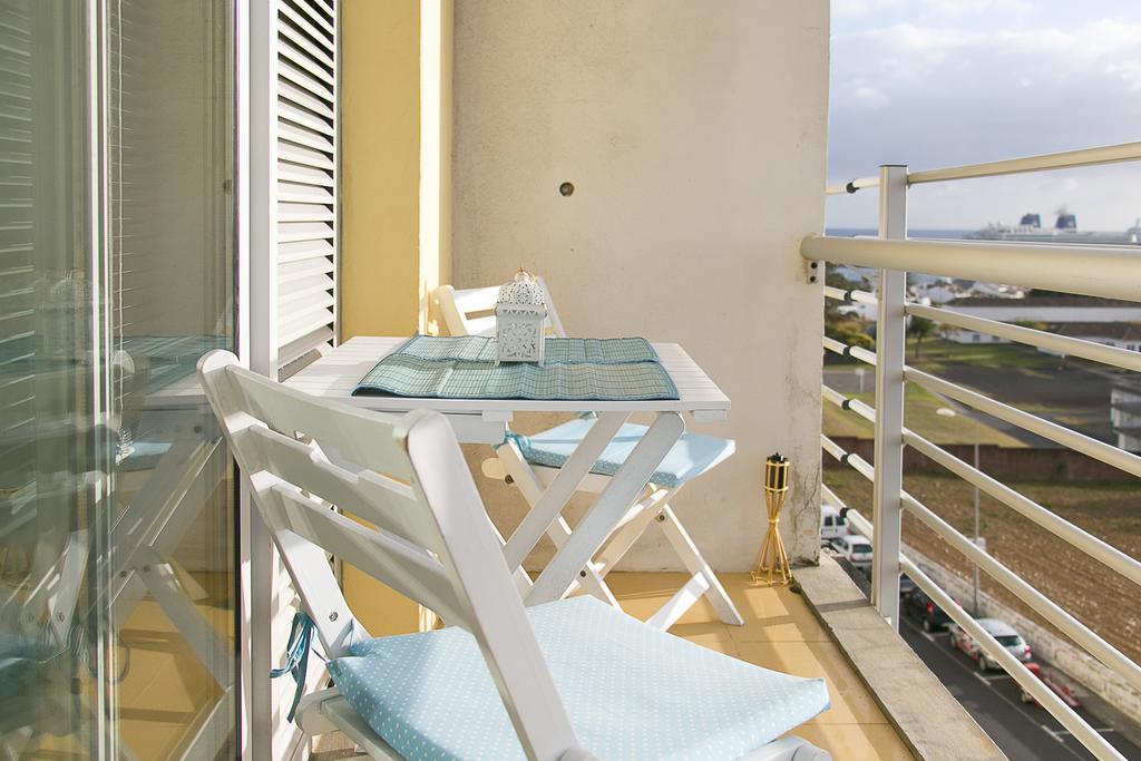 Apartamento Oceanus Lägenhet Ponta Delgada Exteriör bild